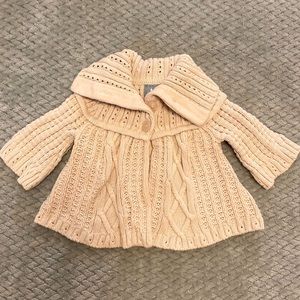 Baby gap girl sweater